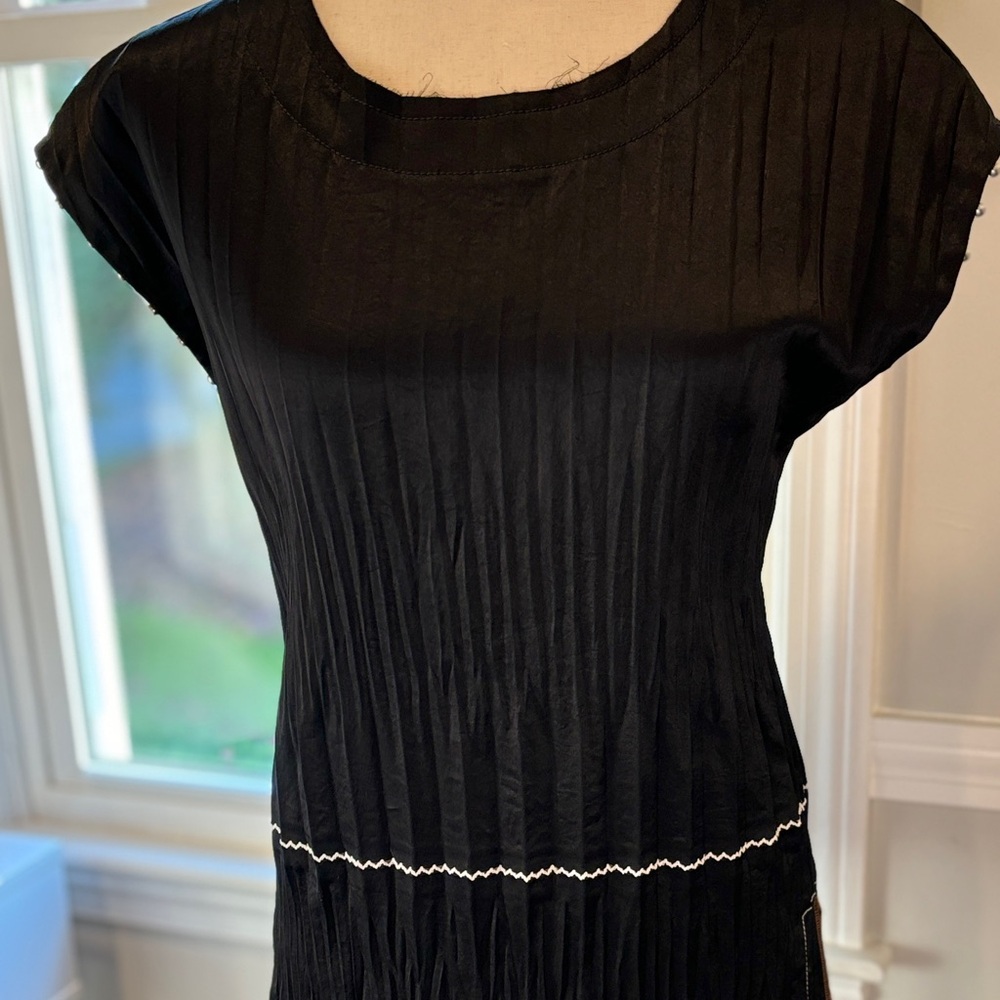 New! Helmut Lang Black Crinkled Satin Top